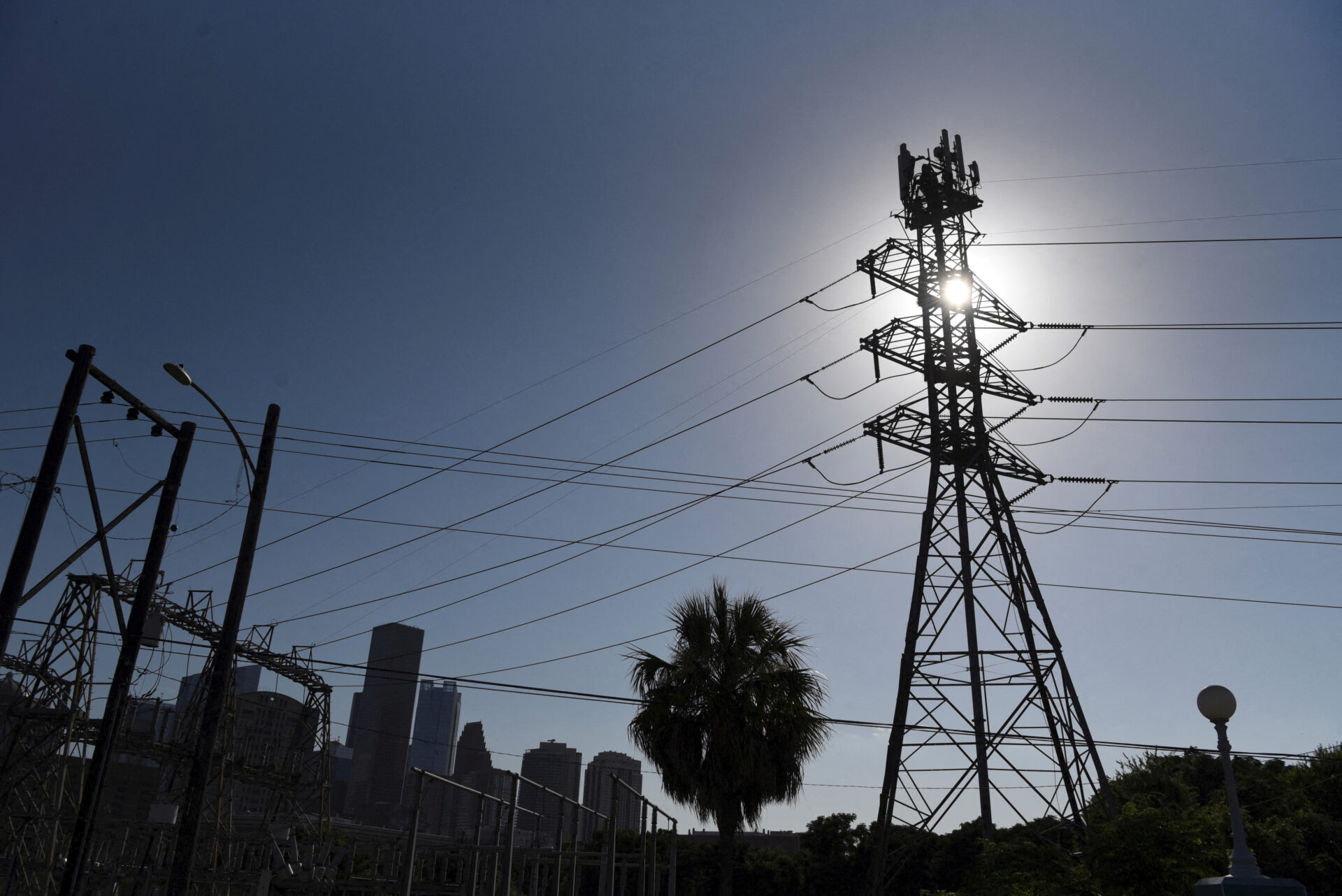 Read more about the article ERCOT and Texas Power Grid Assessment Under Record Heat